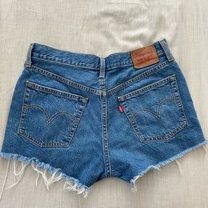 Levi shorts